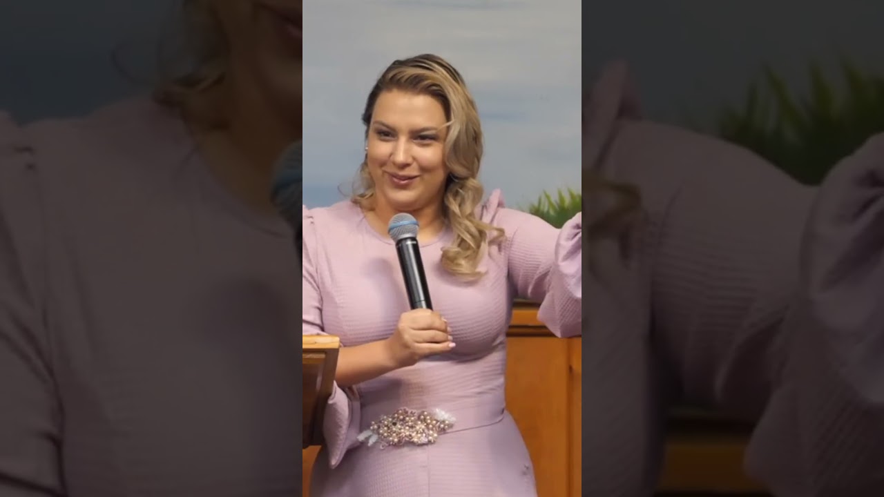 el chismoso no es solo el que cuenta el chisme&hellip; 📳 Pastora Lisney de Font Official