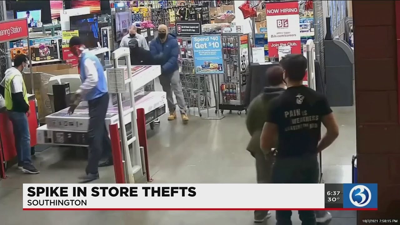 VIDEO: Surveillance footage shows moments leading up to Southington grocery store thefts