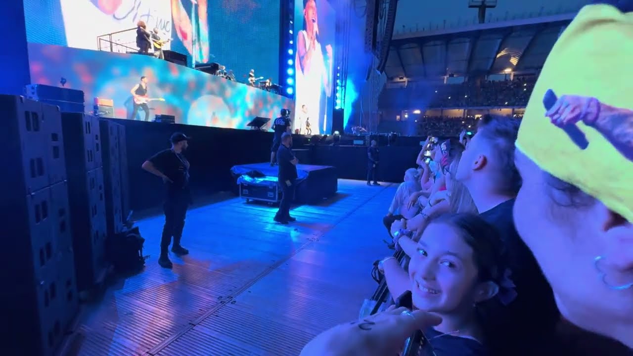 Concerto Ultimo Padova 2024 parte 2  - Quando Fuori Piove