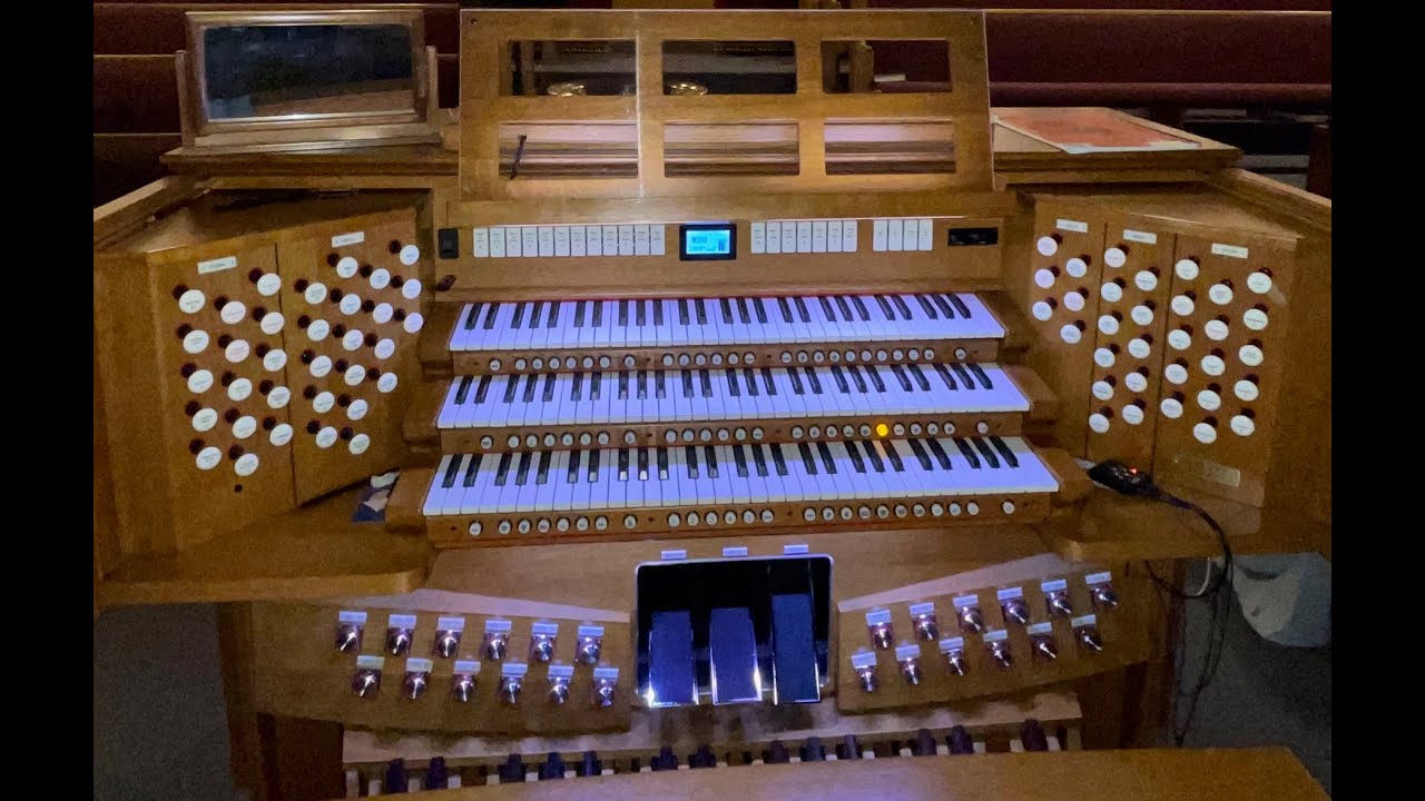 Music from the Organ &ldquo;Fanfare for Brass and Organ&rdquo; by M. Gagne
