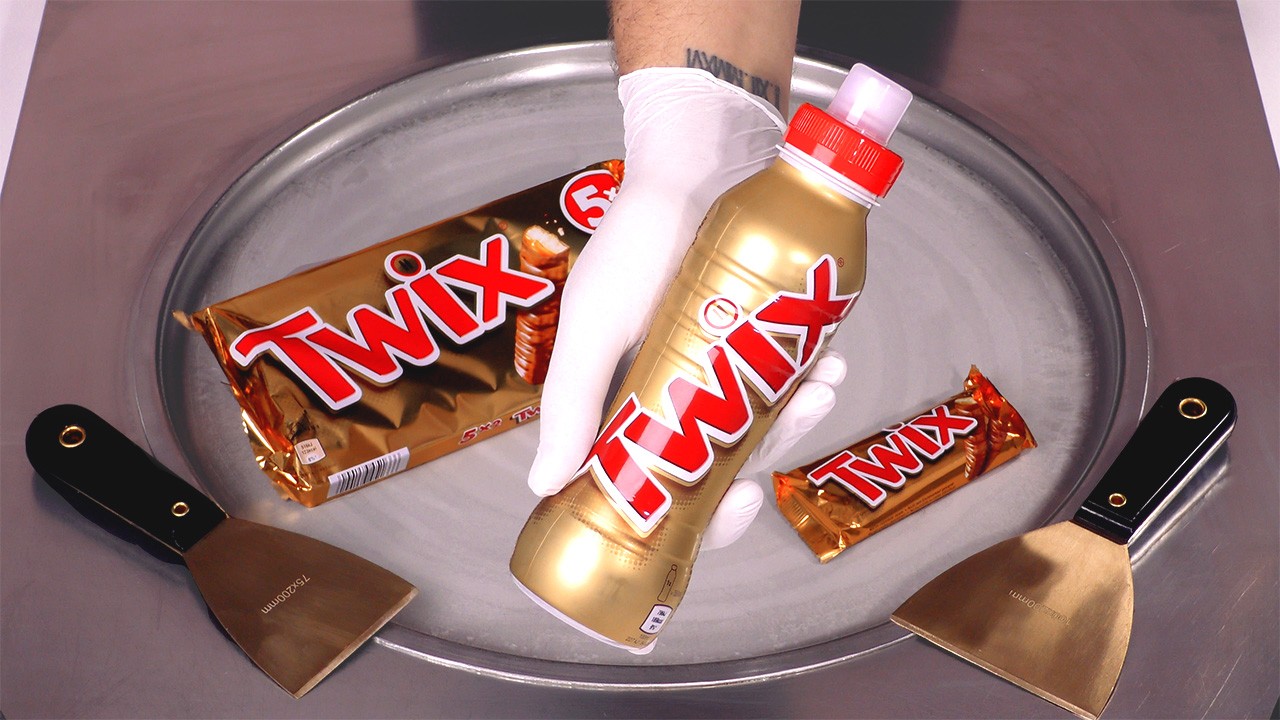 TWIX ASMR | Twix Chocolate Bars & Twix Chocolate Caramel Milk Drink - Ice Cream Rolls