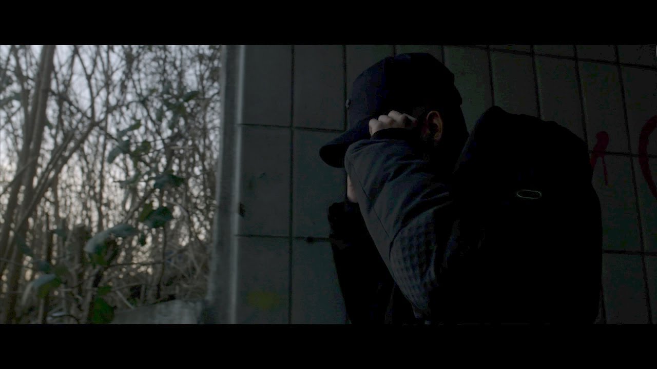 Danni - Bar' La Vær
