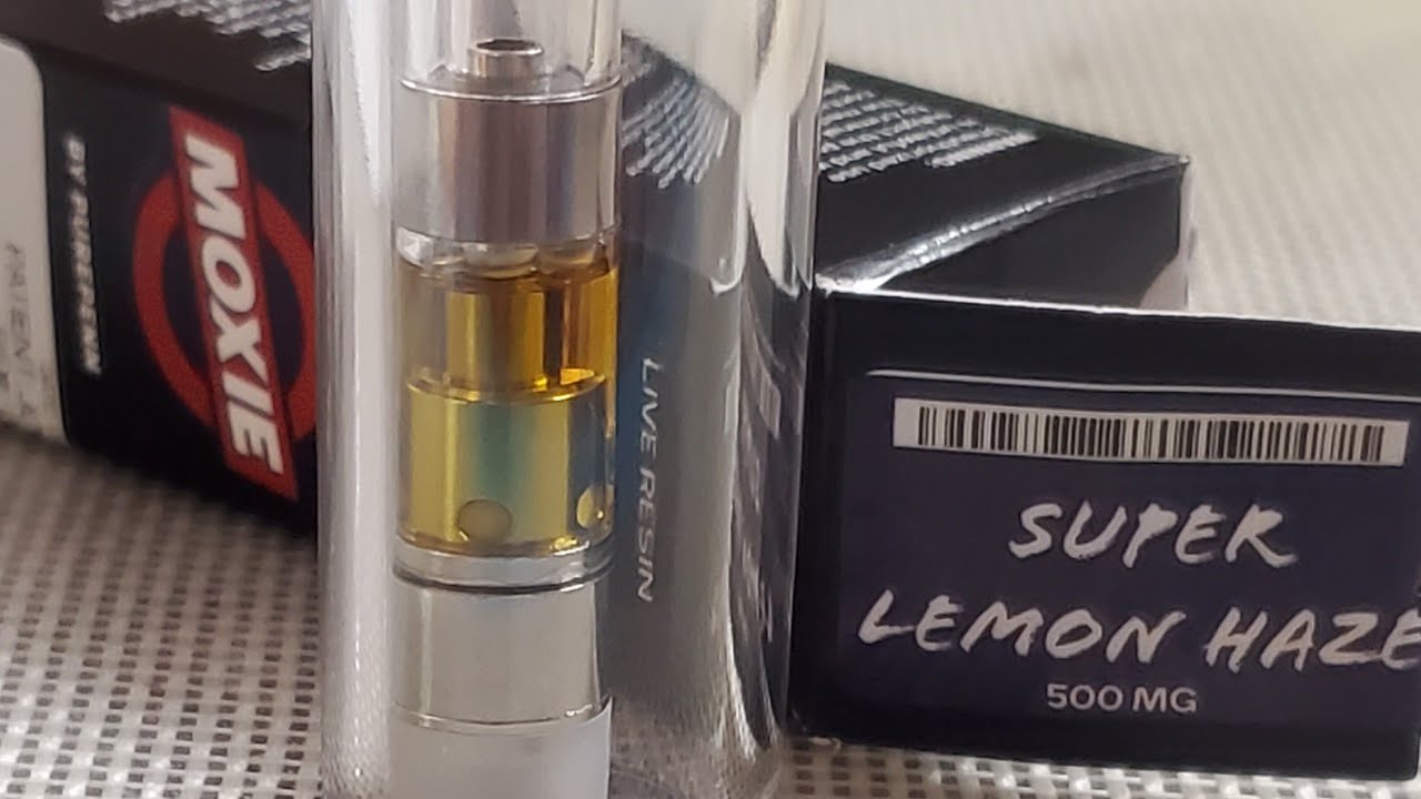 SUPER LEMON HAZE LIVE RESIN CARTRIDGE BY MOXIE PURE PENN