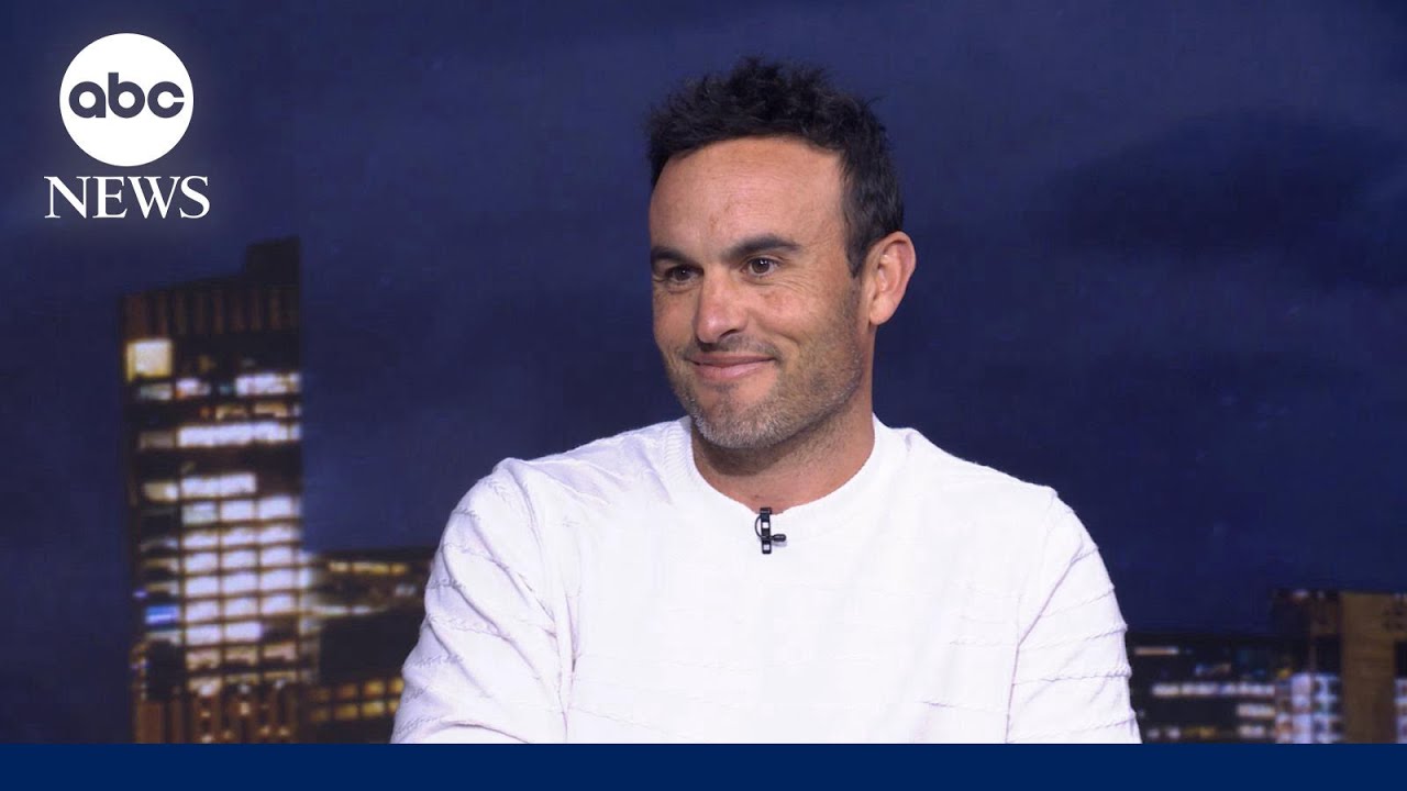 Футбольная звезда Лэндон Донован рассказывает о своих новых мемуарах.