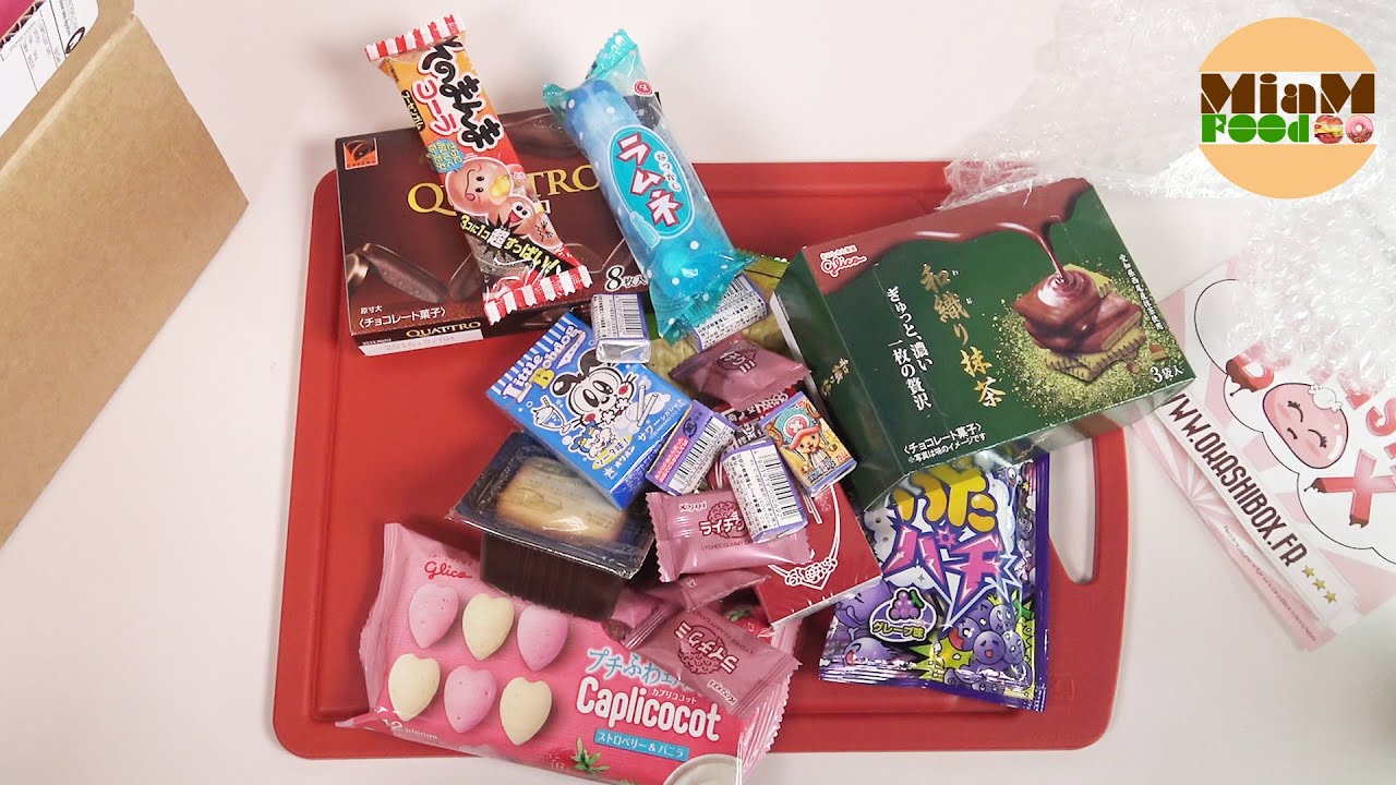 [OKASHI BOX] Box japonaise Okashi Box de mars - Miam Food unboxing japanese food