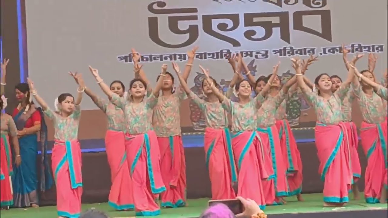বাহারি বসন্ত পরিবার #দখিন হাওয়া জাগোজাগো #বসন্ত উৎসব #dance #music #hindufestival #highlights #love 