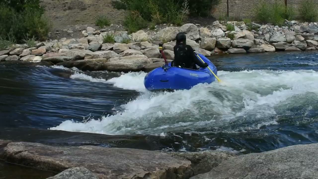 R1 RAFTING!  THE BACK SURF!  JUMPING TO THE BOW!