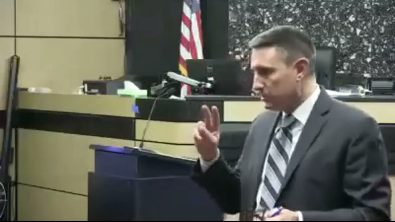 Закрытие магазина Gregory Reed помогло Walmart выиграть дело о падении на скользкой поверхности.