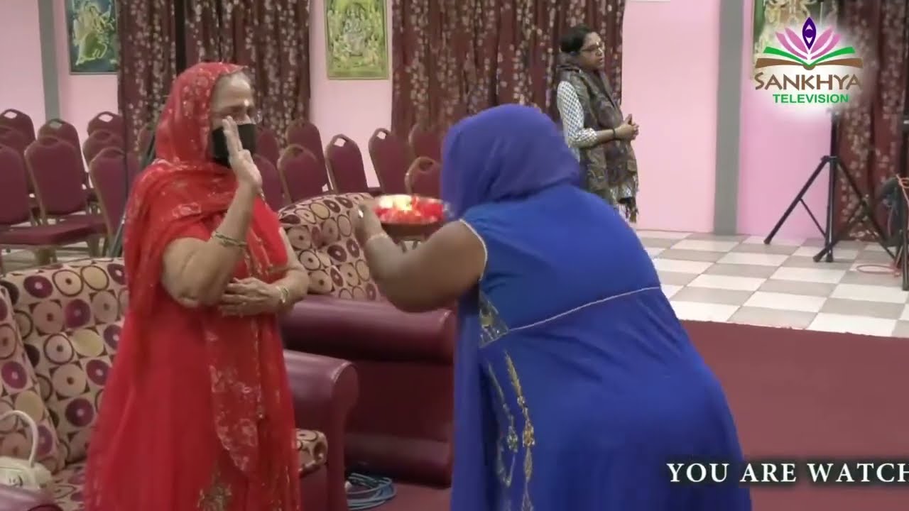 1st Night Yagna at Bharratsingh Ashram officiating Pt Avinash Maharaj