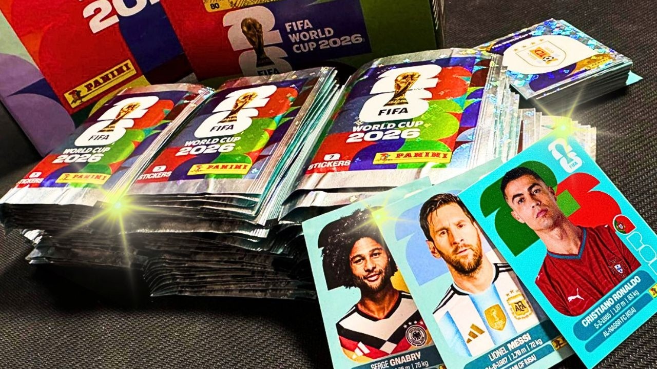 KOMPLETTE DISPLAY BOX (100 T&Uuml;TEN 700 STICKER!!!) Panini FIFA WORLD CUP 2026 - WM 2026 Sticker