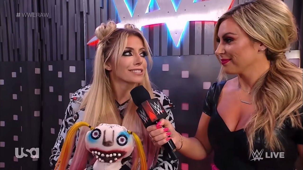 Alexa Bliss backwards