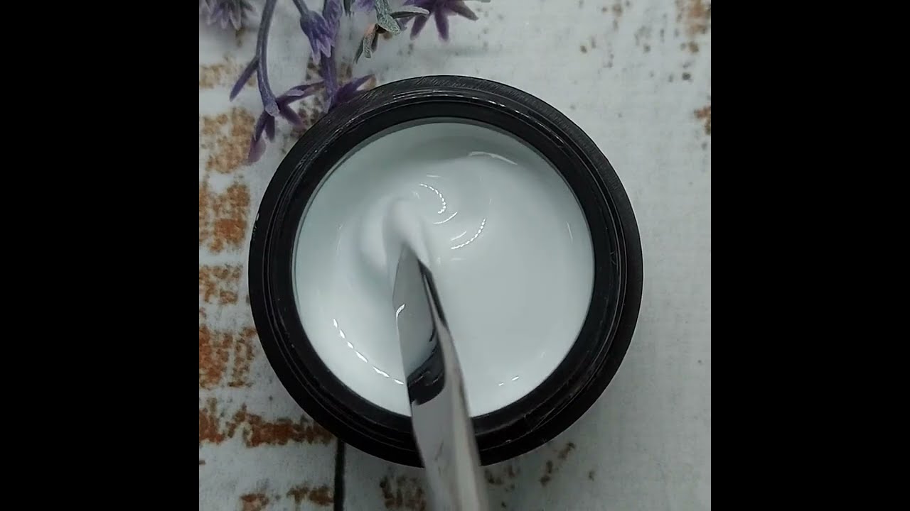Біла гель-фарба для нігтів MagicNail Pure Color Gel 5 ml. № 1530