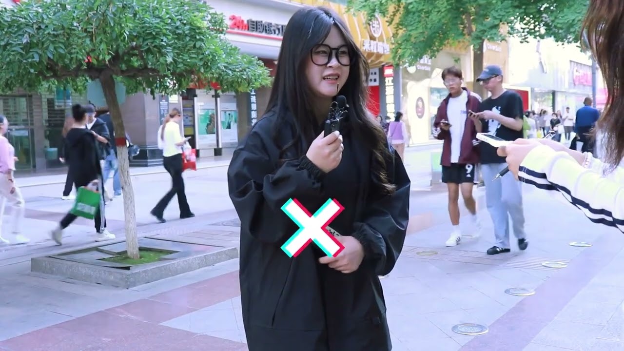 妈妈生了个孩子，不是你哥哥妹妹，生的是谁？ #搞笑