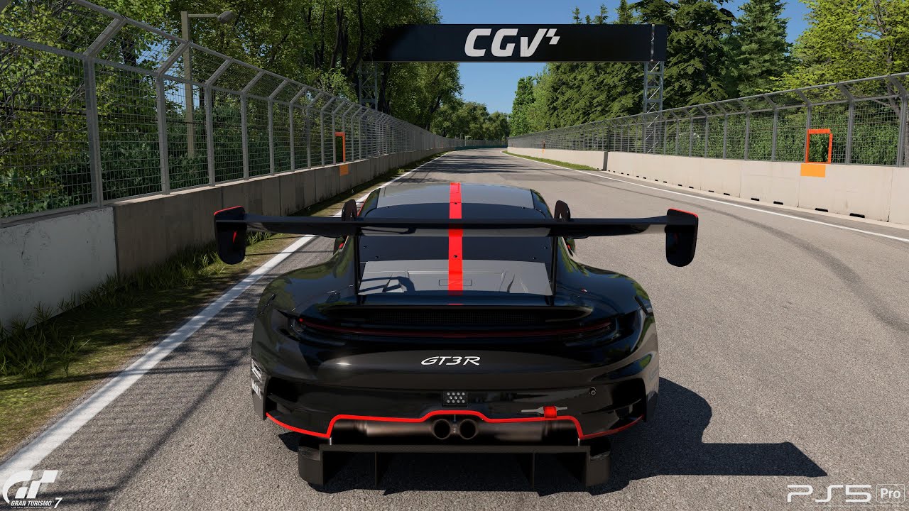 Gran Turismo 7 | Porsche 911 GT3 R (992) '22 - Circuit Gilles Villeneuve [PS5Pro]