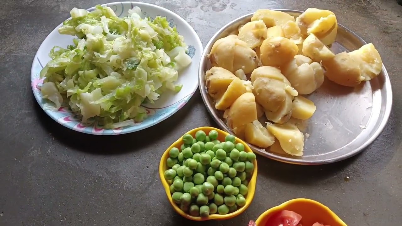 चलिए आपको बताते हैं आज मैं किचन में क्या बनाई