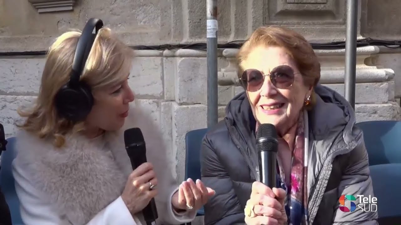 In diretta dalla Chiesa del Purgatorio di Trapani, l'entrata dei Sacri Gruppi dei Misteri.