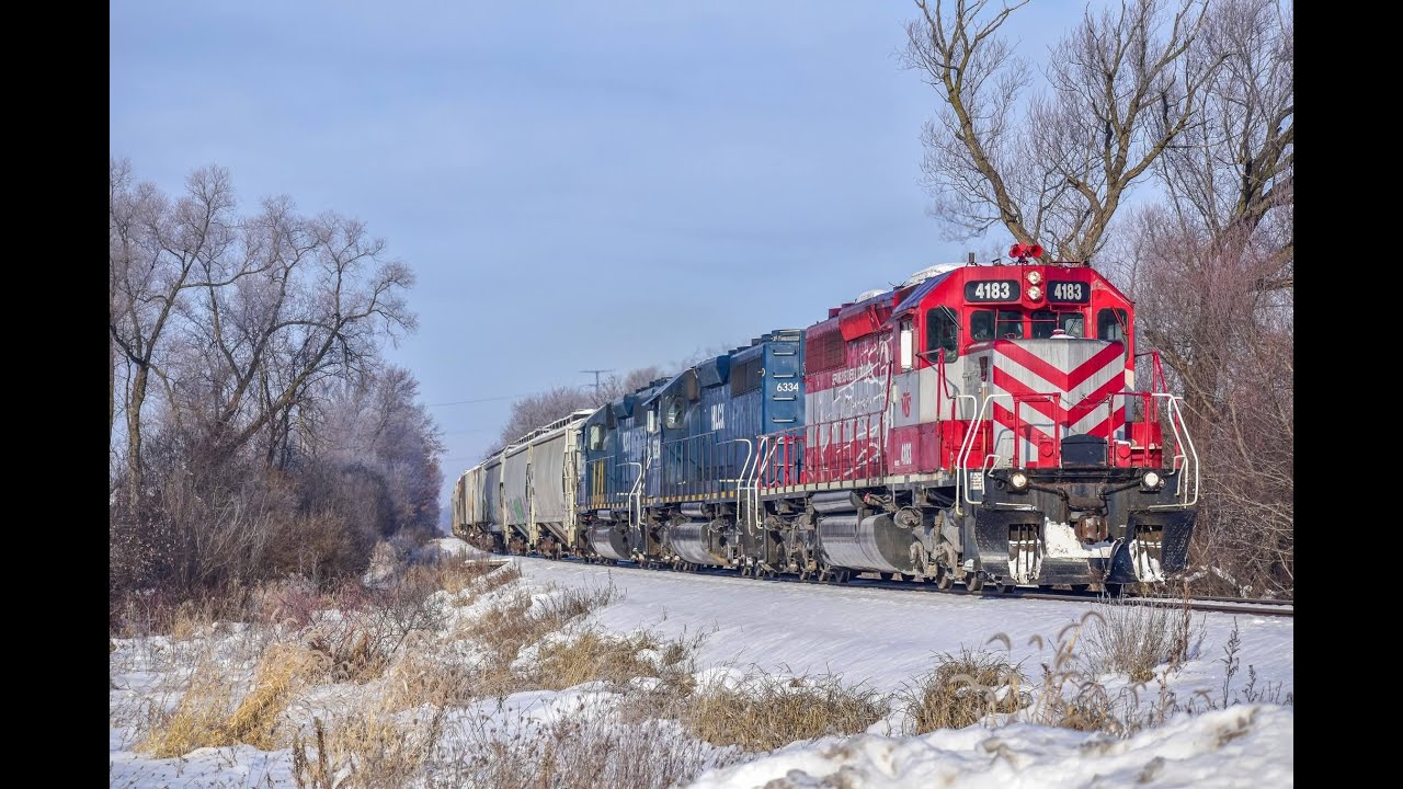 WSOR's 30th Anniversary SD40-2 Takes WSOR T006 Into Edgerton Wi with two HLCX SD40-2s in Tow