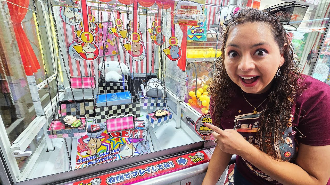 The Locals left it so we WON IT from the Tourist Claw Machine!
