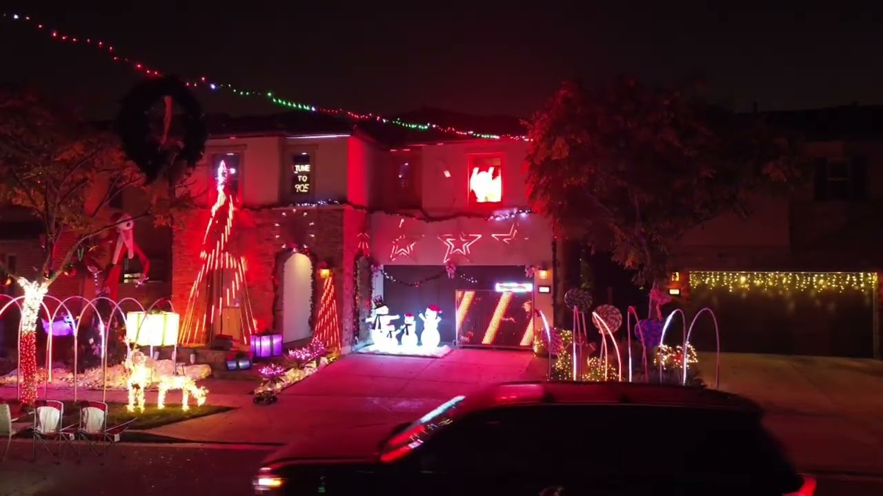 Christmas 2025 - Uptown Funk v1