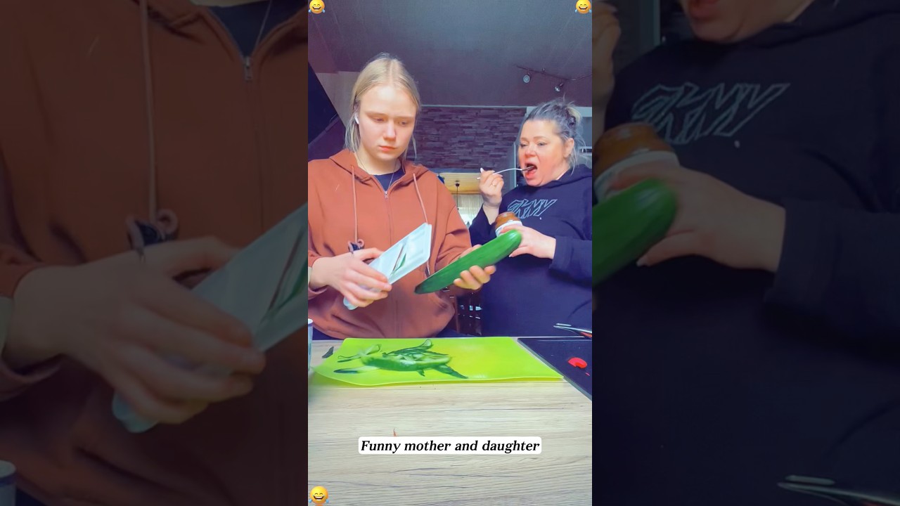 Funny mother and daughter 🤣🤣#funny#usa #prankvideo #funnyprank #fyp#foryou
