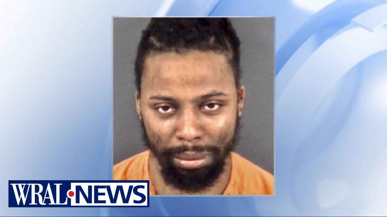 Man threw girlfriend from third floor balcony before jumping off himself in Fayetteville