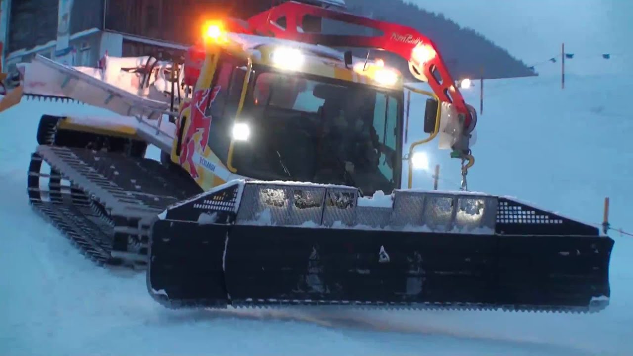 PistenBully 300W in Davos (Calanda Bräu Edition)