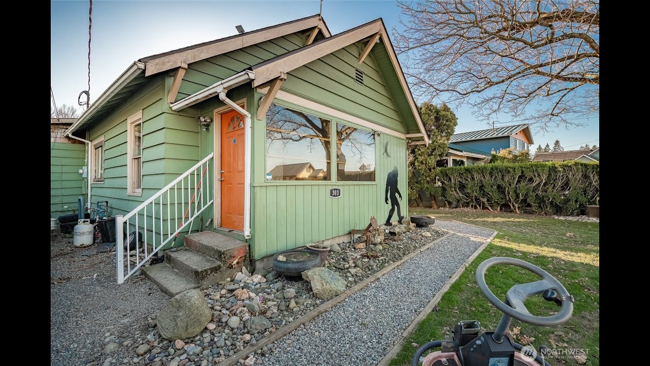303 Lincoln Street | Everson Real Estate