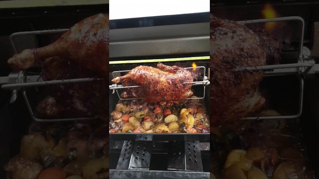 Yummy ! First time cooking lechon in our gasgrill enders boston black pro 4