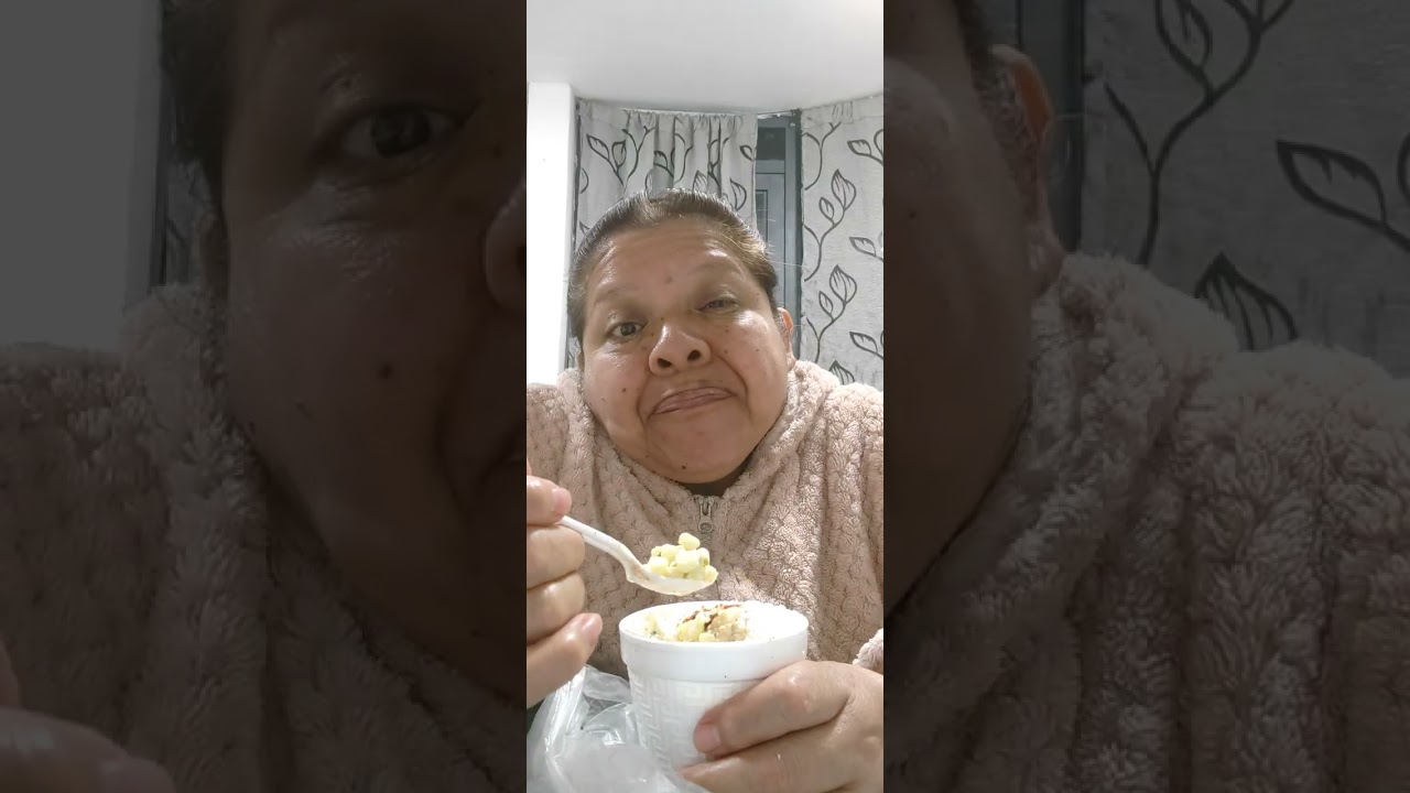 Con este frío se antojan unos ricos esquites 😋😋😋