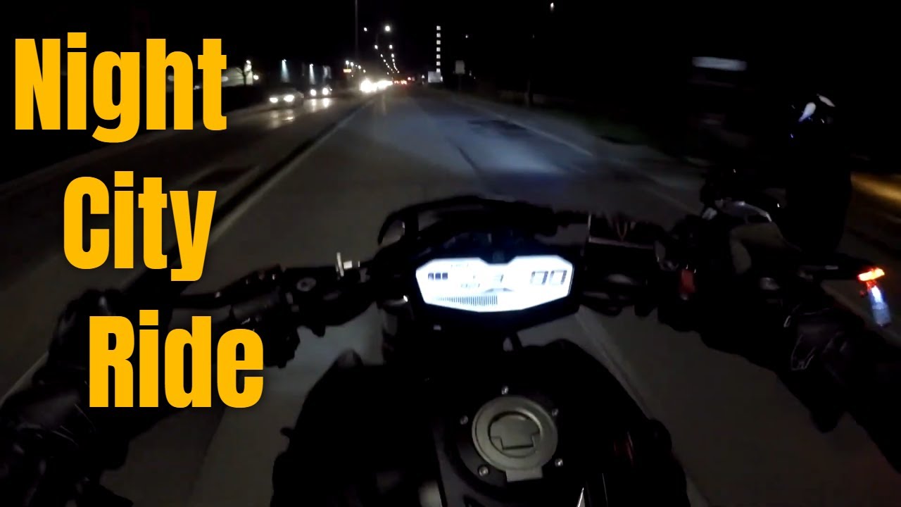 Yamaha MT07 & MT09 Night City Ride // Wheelie and Backfires