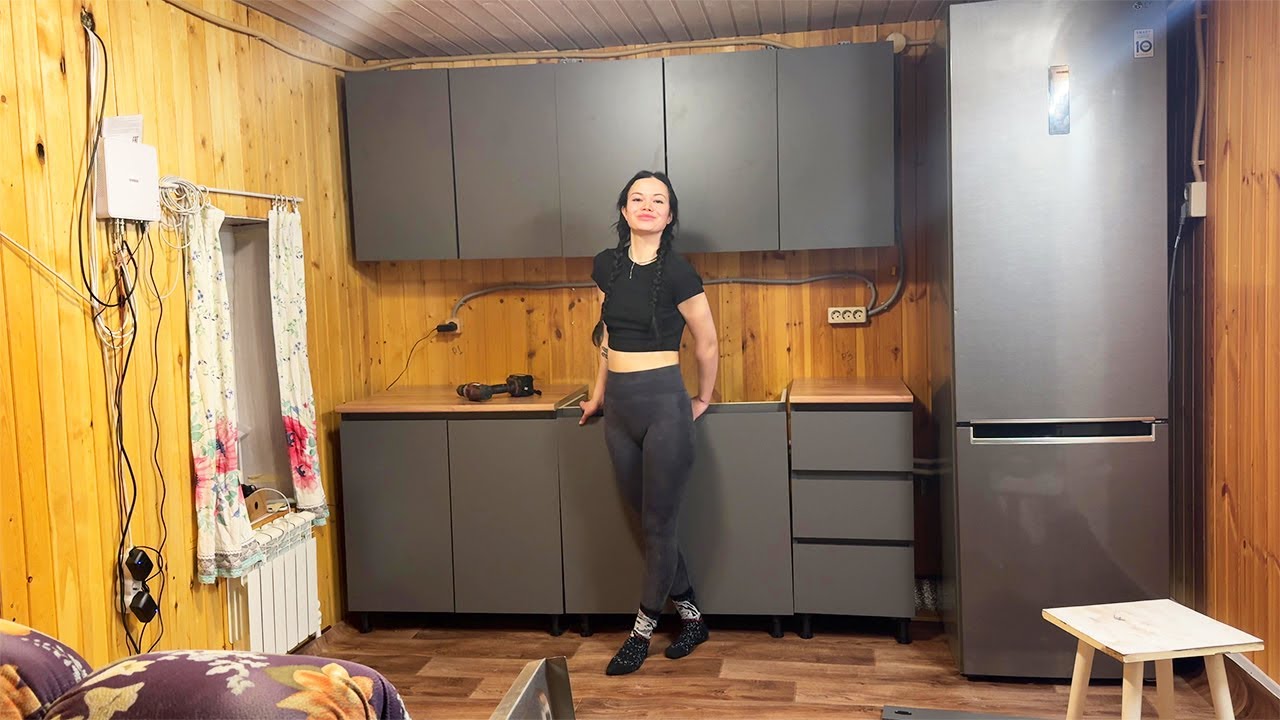 The everyday life of a young girl in a forest village. Restoration of an old house.