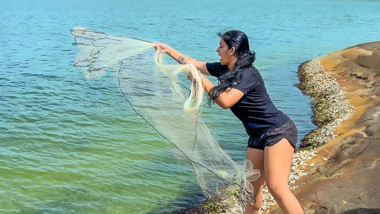 PRIMEIRO ARREMESSO DE REDE - Pescando e Grelhando o Peixe