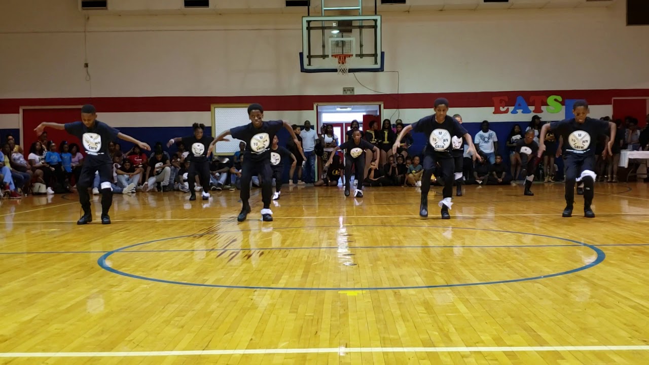 Mini Memphis of Mtown Image First Step performance at HBCU Fall 2019 Jamboree