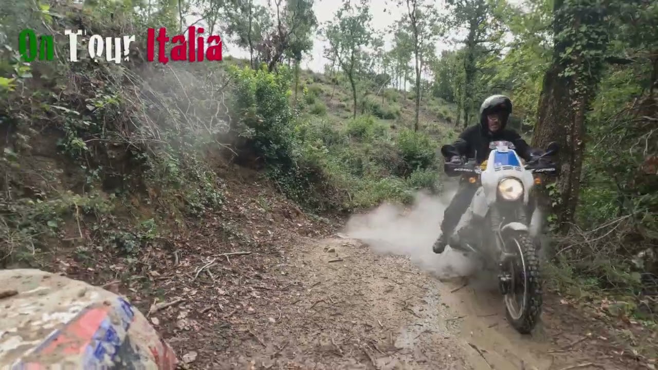 Slecht weer..... maar zeer spectaculaire beelden!! All Road met eigen motoren bij On Tour Italia