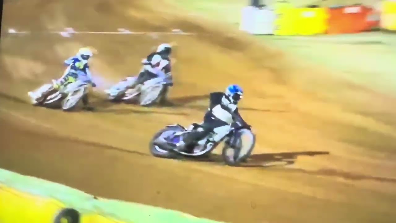 Upright racing  at  pinjar park speedway perth western 