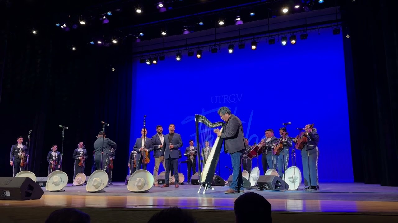 Mariachi Aztlan - El Alegre