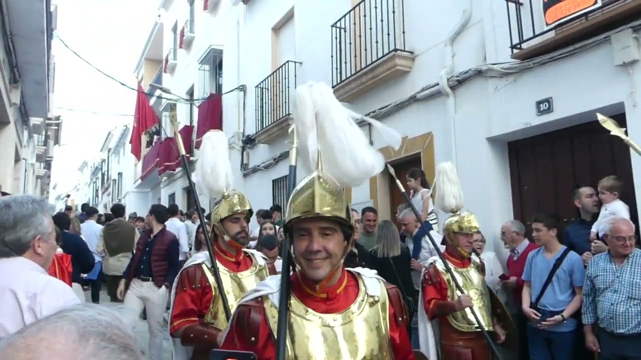 Montilla vibra en la noche del Viernes de Dolores