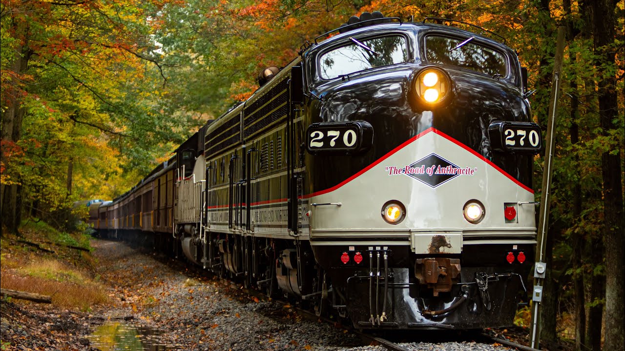 Reading and Northern F Units: Charging to Mauch Chunk