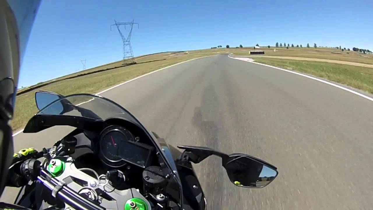 Kawasaki Supercharged Ninja H2 on board, Wakefield Park Raceway, Jeff Ware
