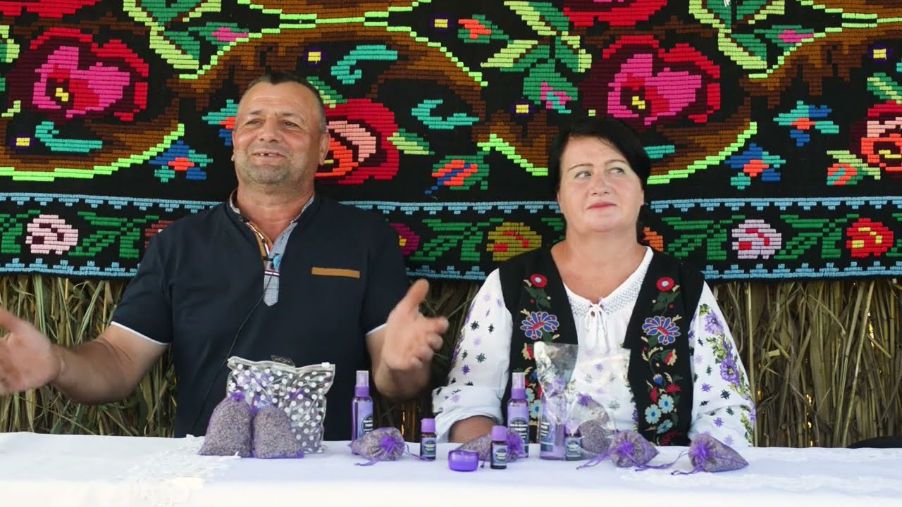 Luminița și Ioan Andriescu - Grădina cu Lavandă și Păsări Exotice din Todirești