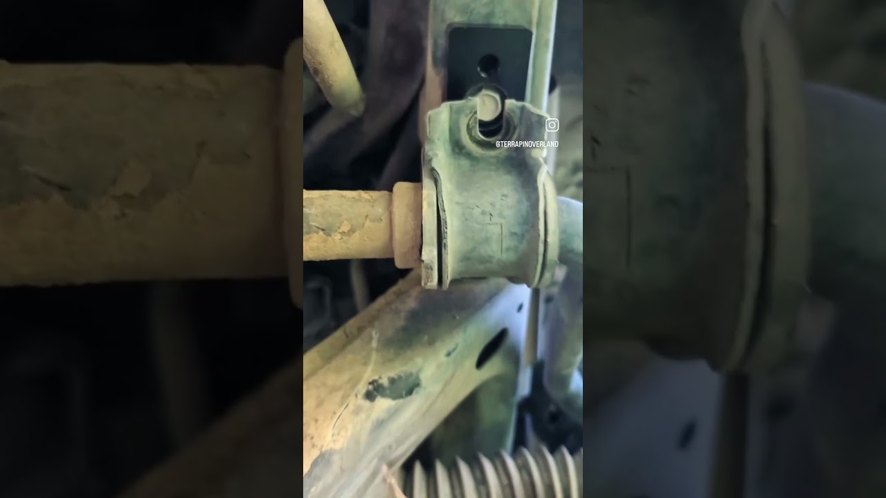 Toyota Tacoma 2nd gen 2015 sway bar relocation kit.