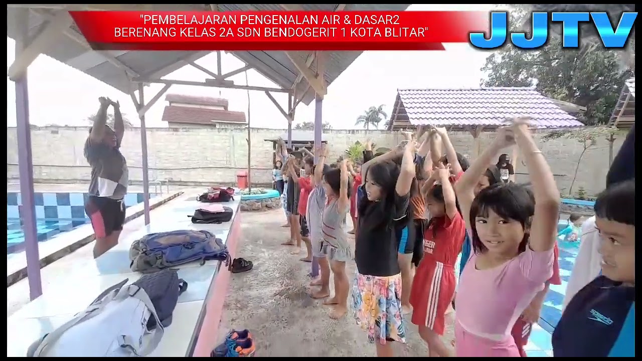 Pembelajaran Pengenalan air & Dasar dasar Berenang ESBEGESA Kota Blitar