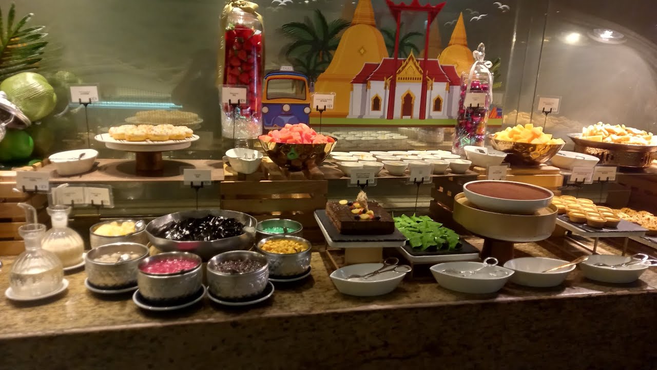 Lunch Buffet at Nina Hotel 