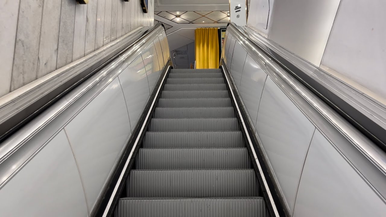 Stockholm, Sweden. 10x Old Escalator ride (Kone mods) at Nordiska Kompaniet (NK) Department store