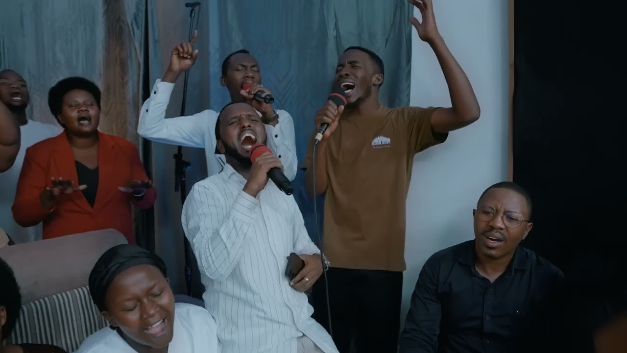 MANA NDUBURIRA  & IMANA NIYO BUHUNGIRO - NARADA CHOIR ft TRESOR | ECHOES OF GRACE EP 1