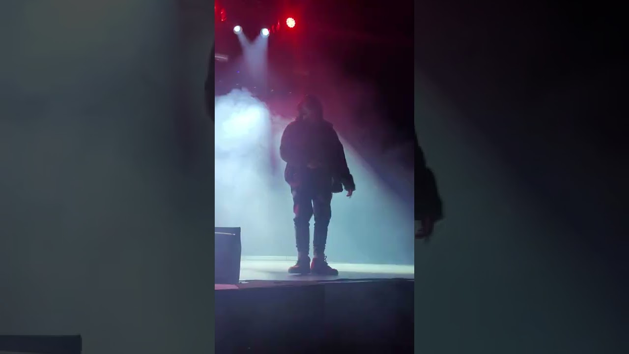 MAW - Sen (22.01.2022 KüçükÇiftlik Park Konser) [4K]