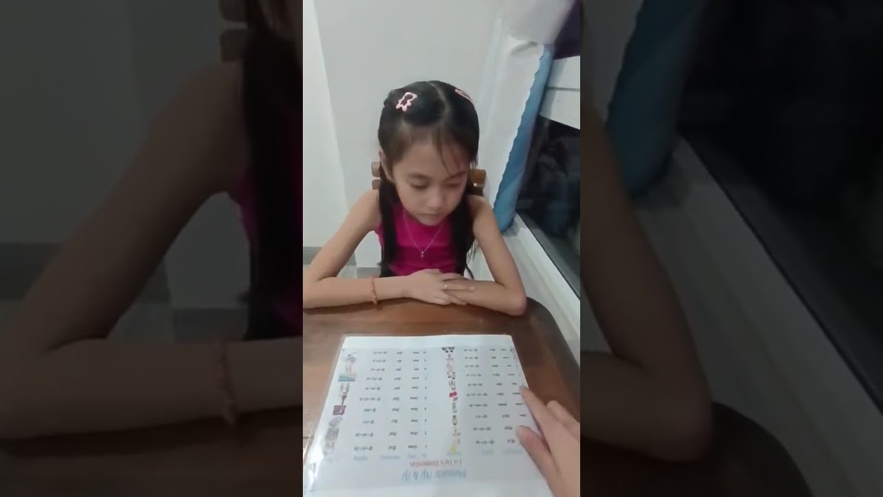 Разговорный английский в Фантьете: Тина практикует фонетику: /tʃ/ и /ʃ/