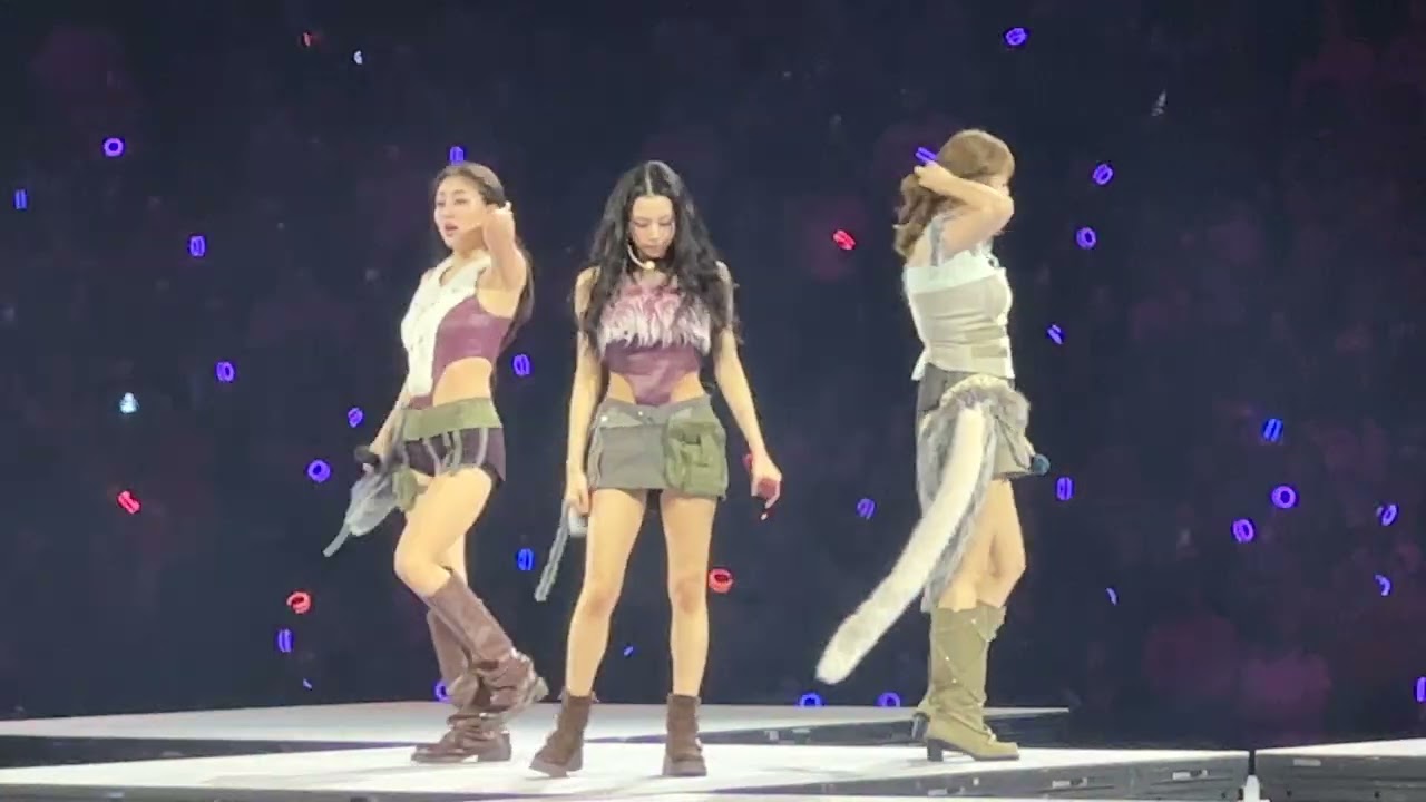 TAKEDOWN (TWICE ver. - Jeongyeon, Jihyo and Chaeyoung)