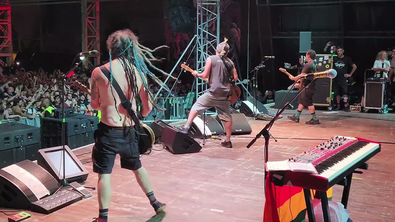 NOFX - Linoleum - Live at Carroponte Milan Italy - 11/5/2024