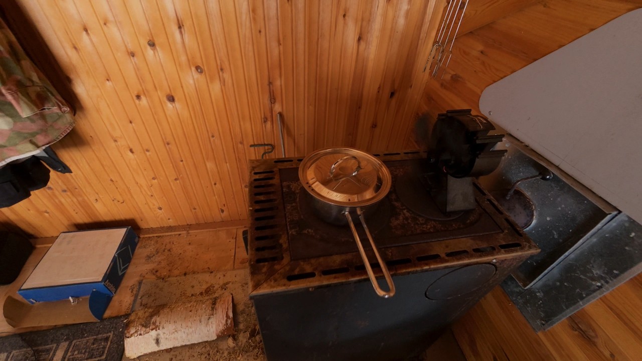 Off-Grid Cabin Routine - Spring Water and Cooking on the Stove